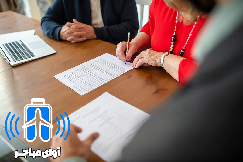 چرا باید از وکیل مهاجرتی کمک بگیریم؟